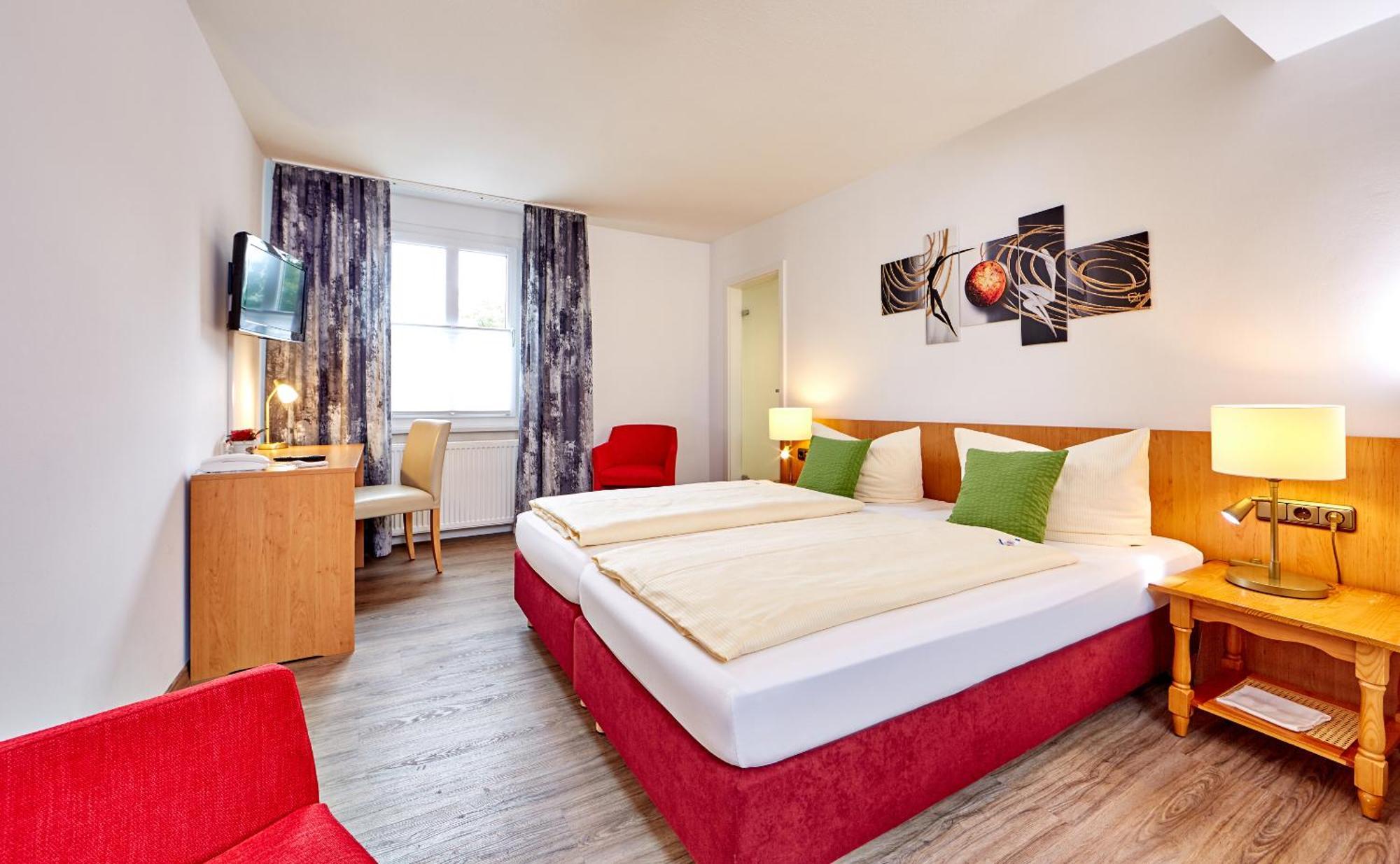 Zum Turm - Und Gaestezimmer Apartment