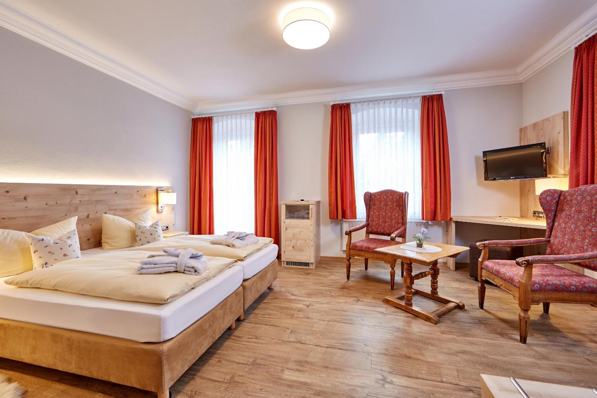 Zum Turm - Und Gaestezimmer Apartment *